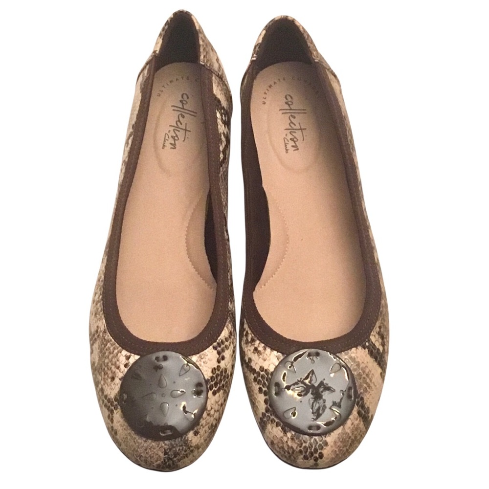 Clarks Gracelin Zone Ballet Flats Snakeskin with Brown Medallion Accent  Size: 9 - Picture 4 of 12